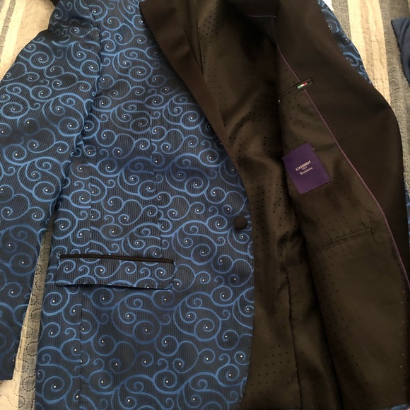 Jacket - Picture 2 of 3